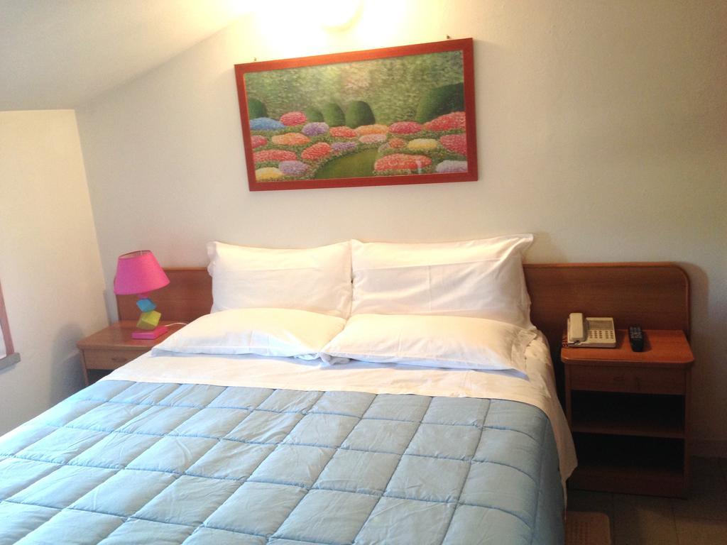 Albergo Romagna Fratta Terme Szoba fotó