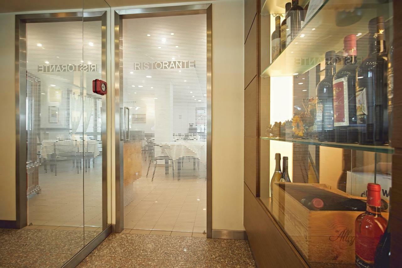 Albergo Romagna Fratta Terme Kültér fotó