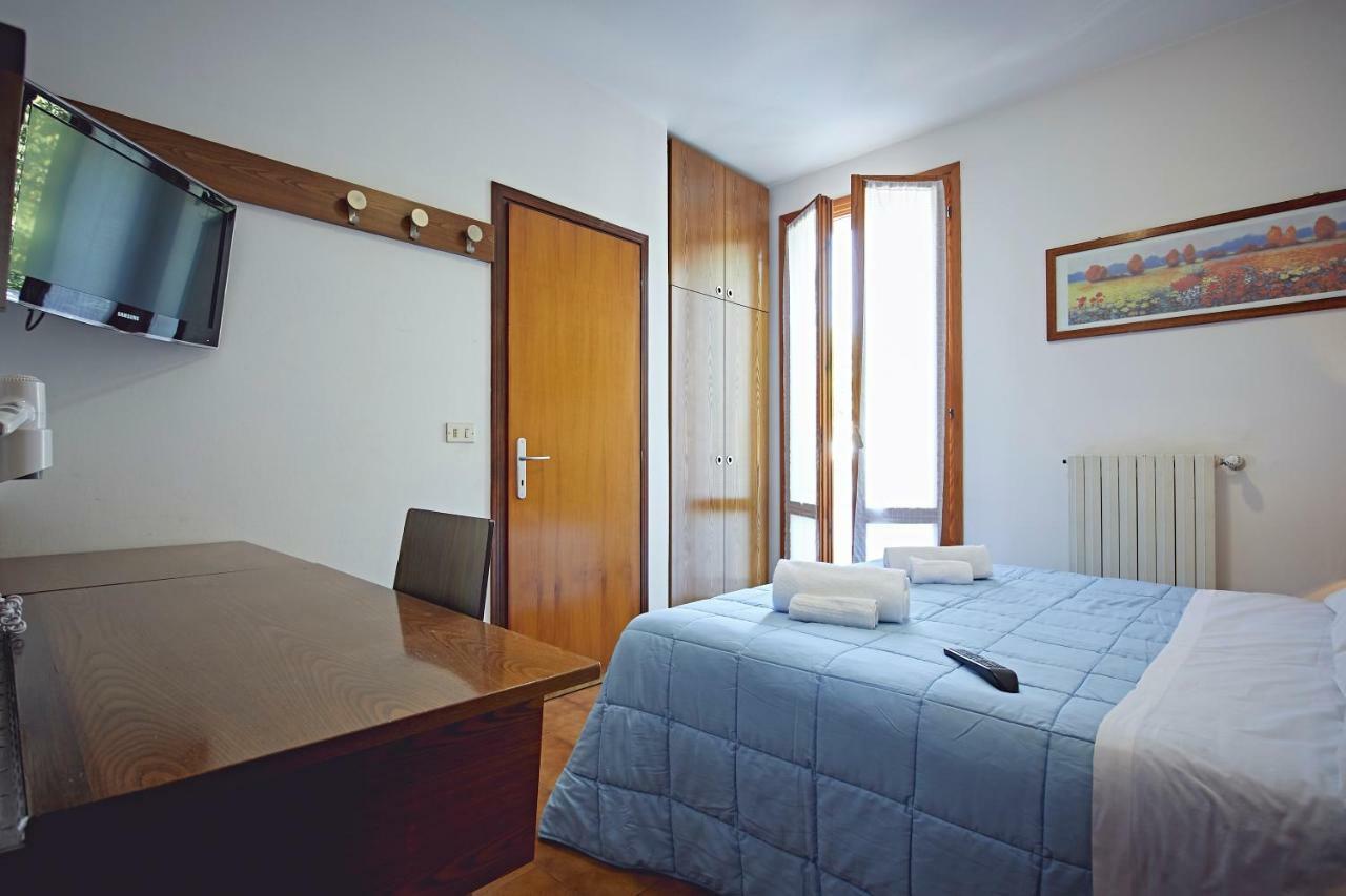 Albergo Romagna Fratta Terme Kültér fotó